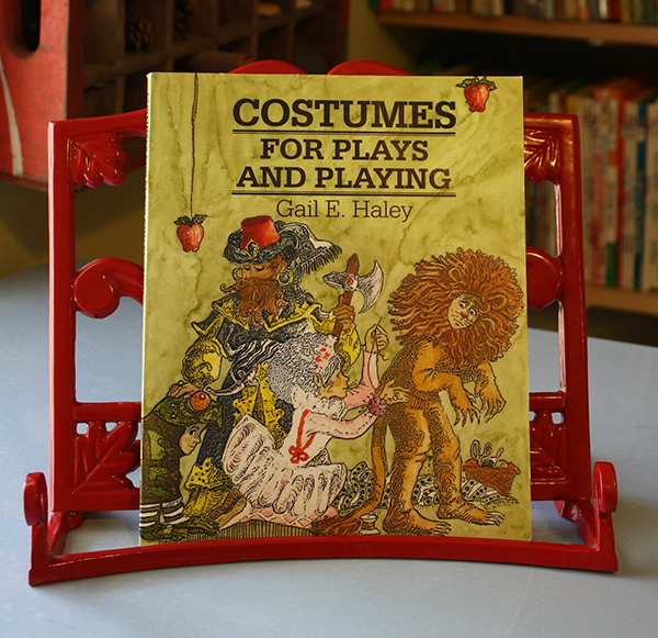 Reading, the Imagination and Costume Play